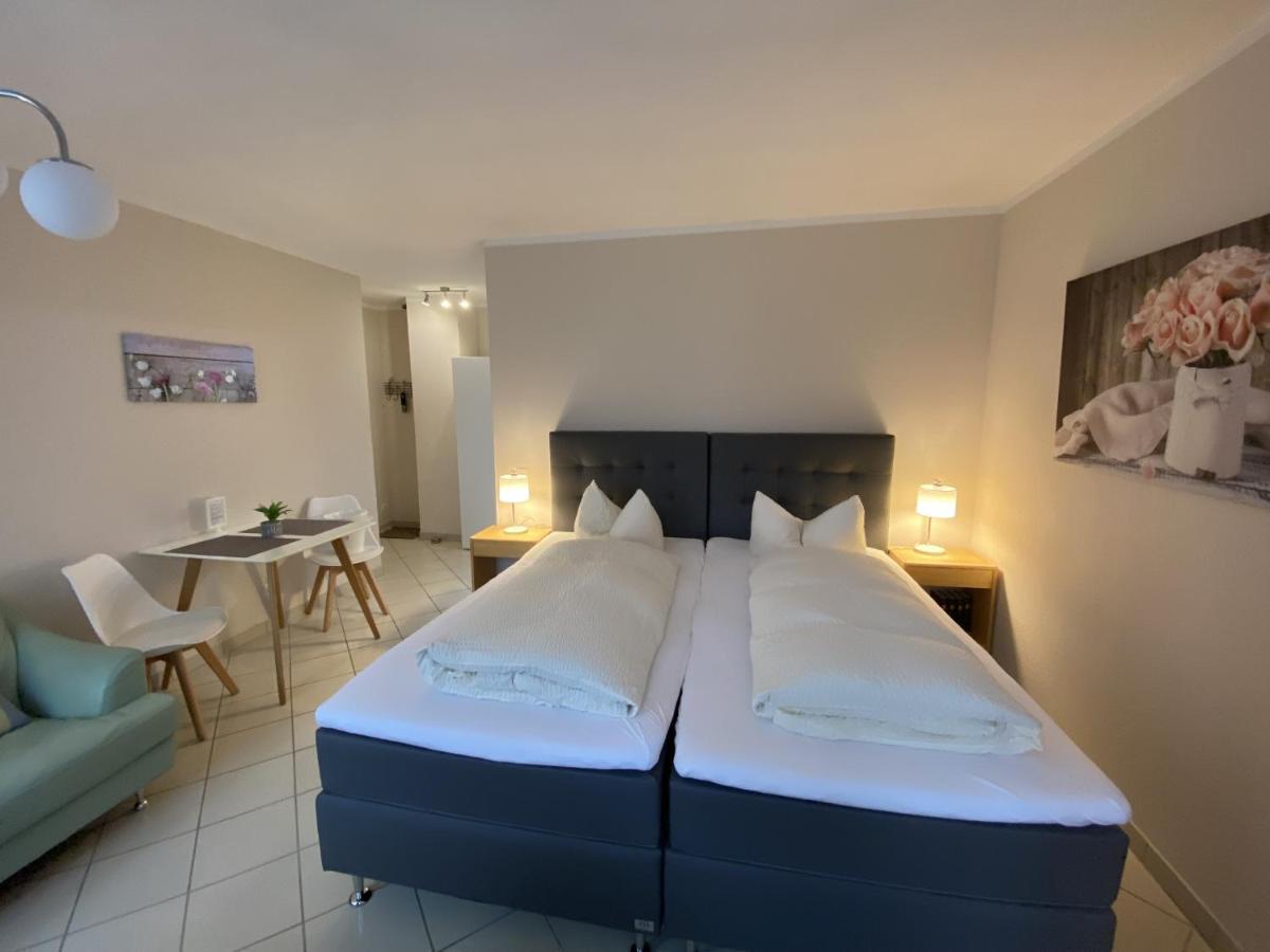 Apartments Und Zimmer Gaestehaus Matthias Dresden Ngoại thất bức ảnh