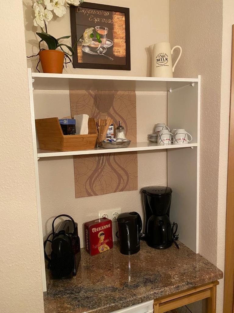 Apartments Und Zimmer Gaestehaus Matthias Dresden Ngoại thất bức ảnh