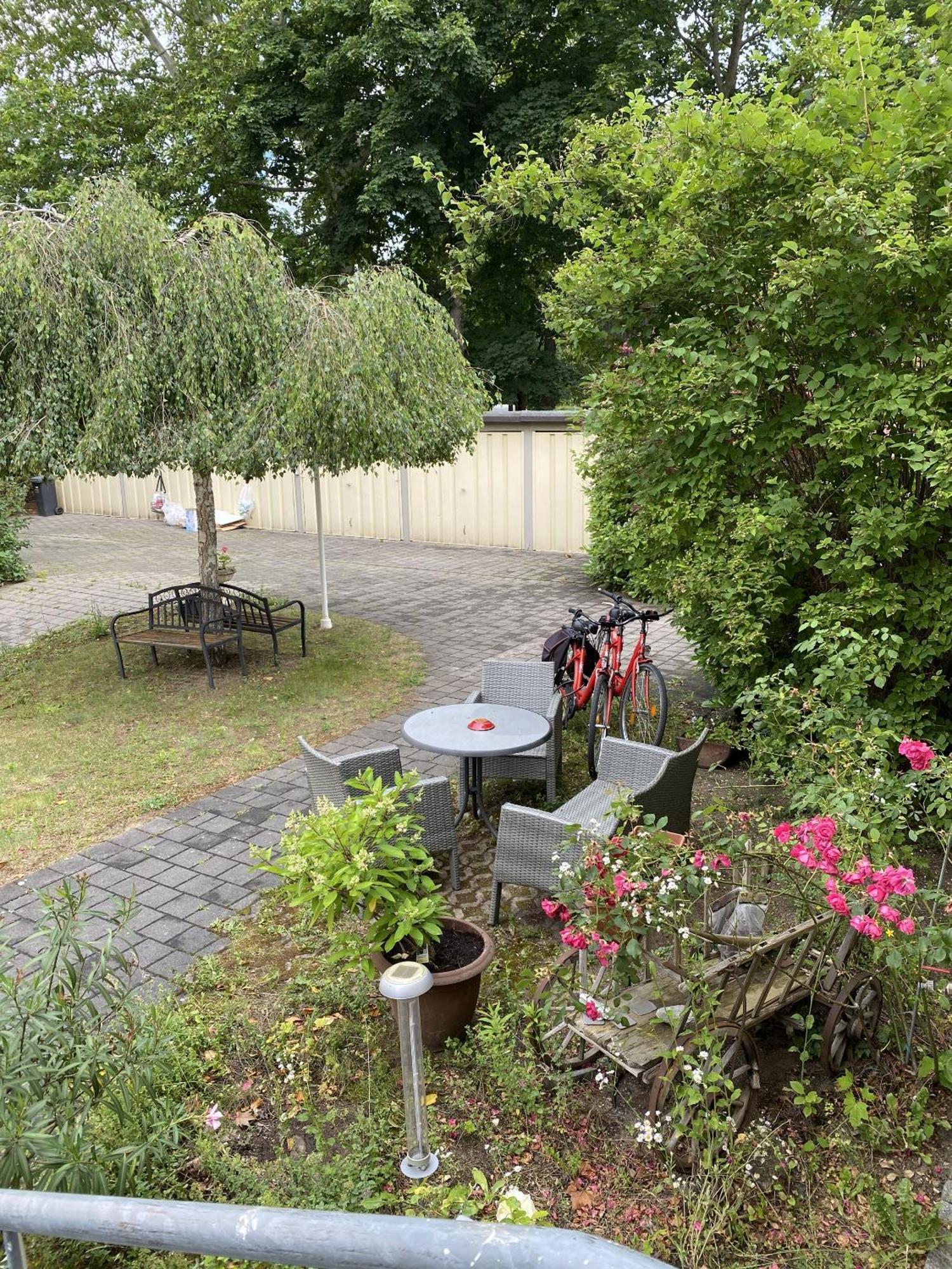 Apartments Und Zimmer Gaestehaus Matthias Dresden Ngoại thất bức ảnh