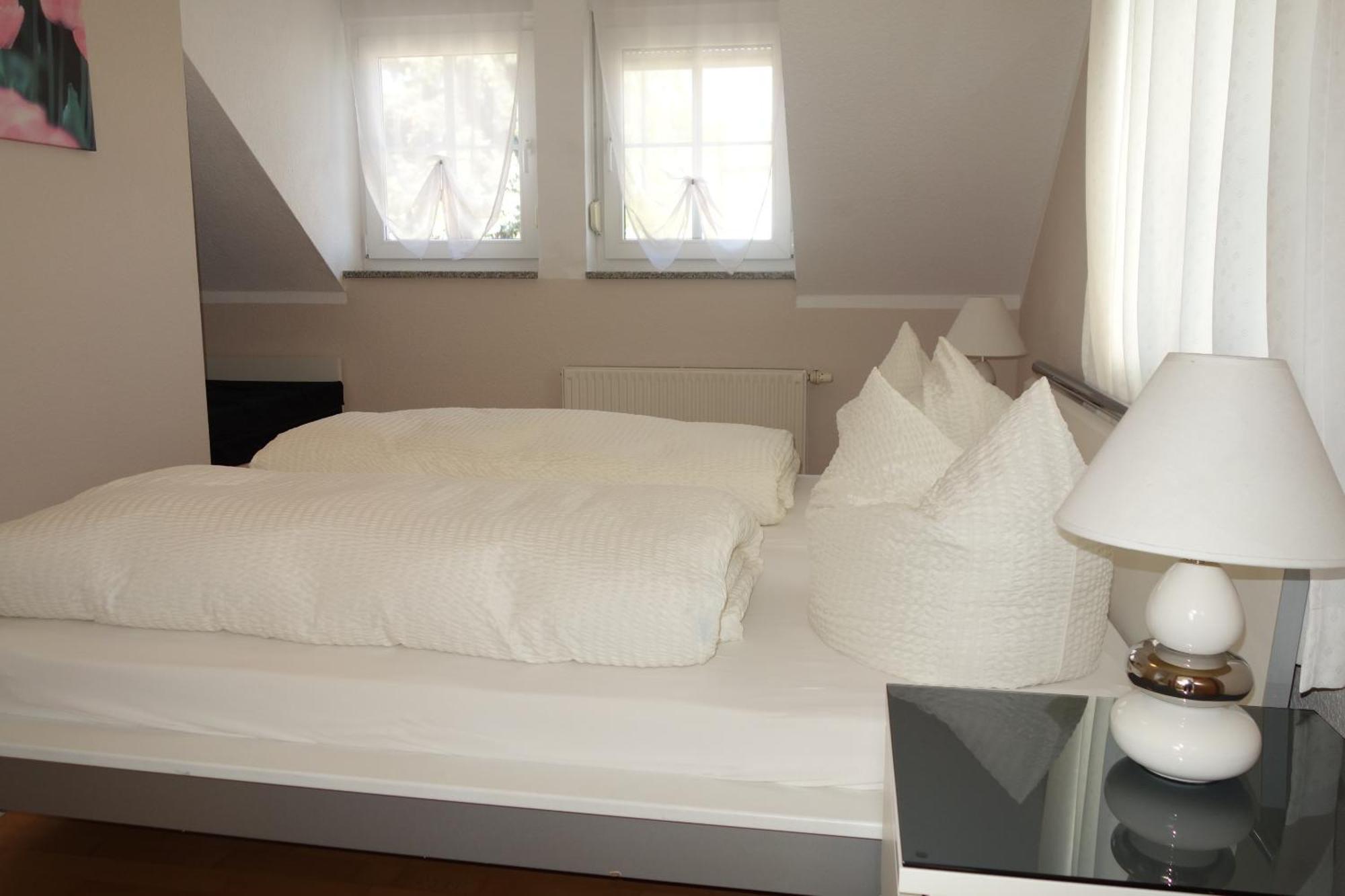 Apartments Und Zimmer Gaestehaus Matthias Dresden Phòng bức ảnh