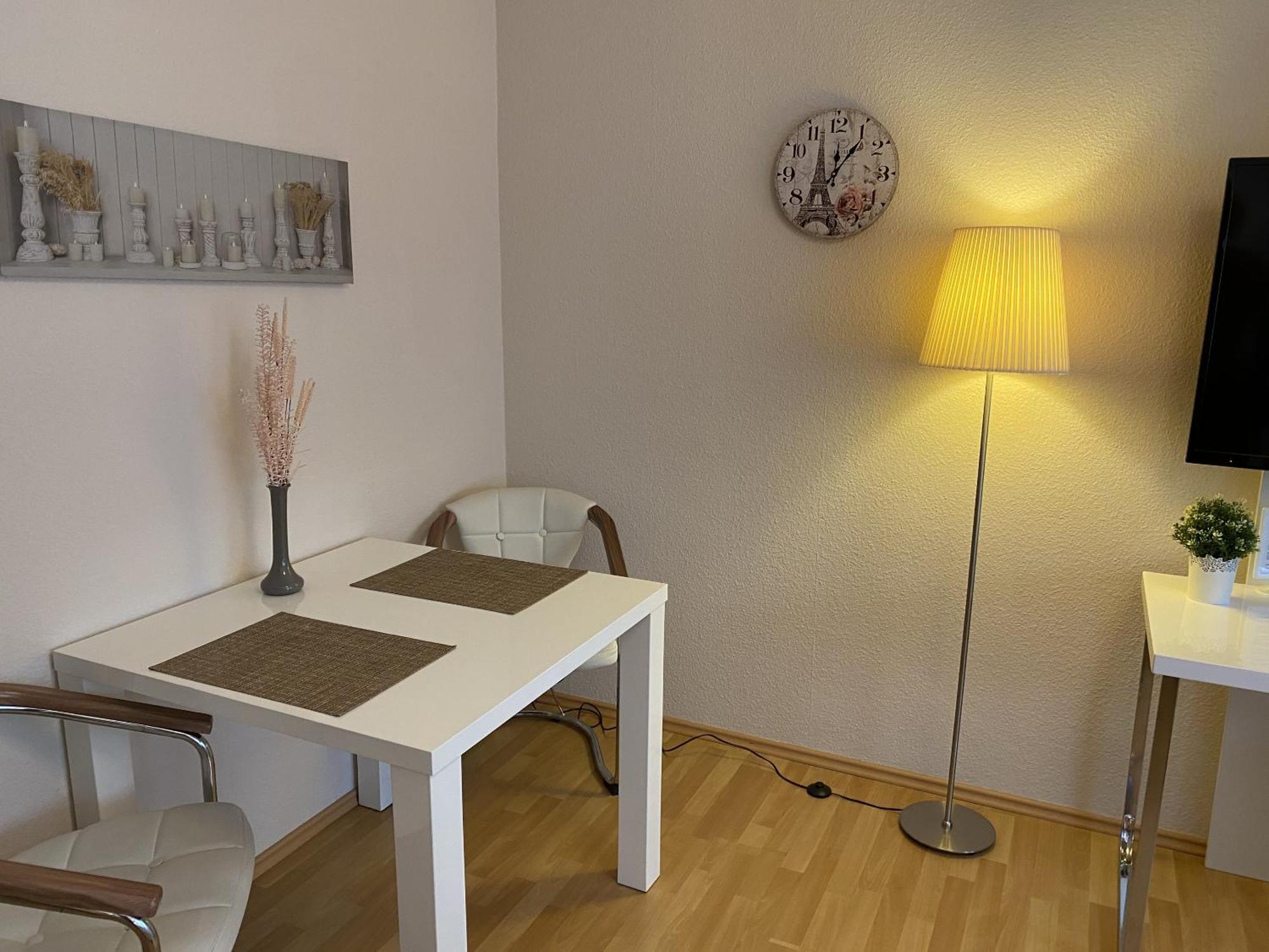 Apartments Und Zimmer Gaestehaus Matthias Dresden Phòng bức ảnh
