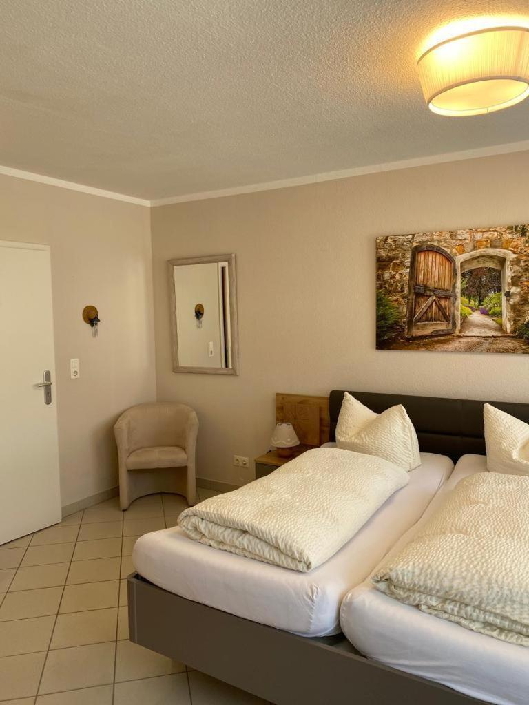 Apartments Und Zimmer Gaestehaus Matthias Dresden Ngoại thất bức ảnh