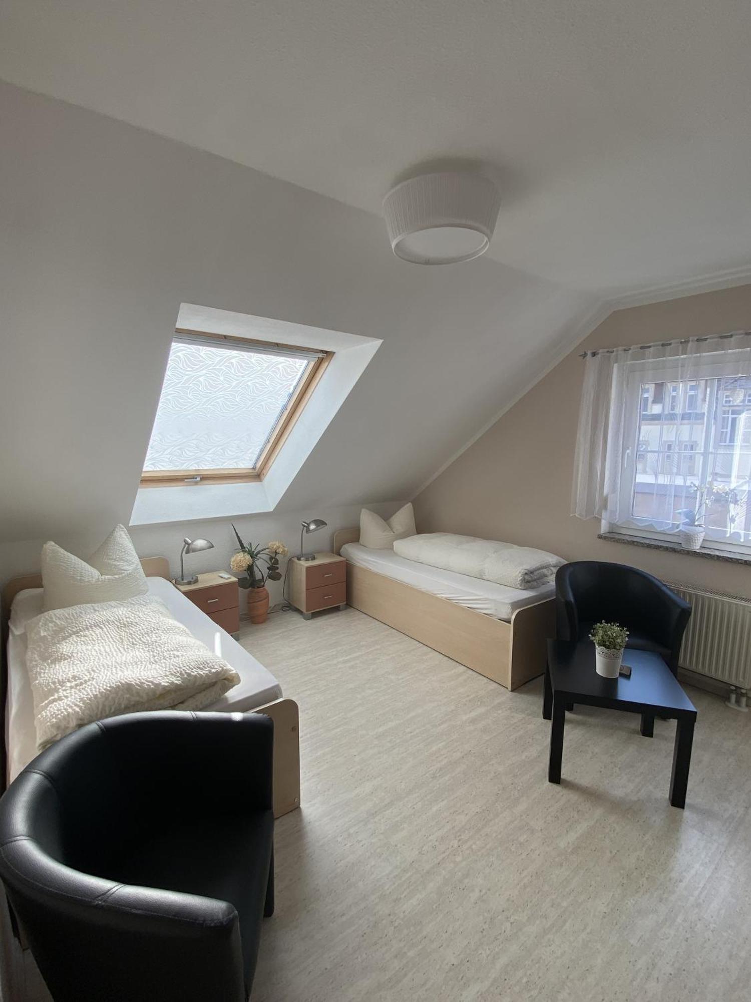 Apartments Und Zimmer Gaestehaus Matthias Dresden Phòng bức ảnh